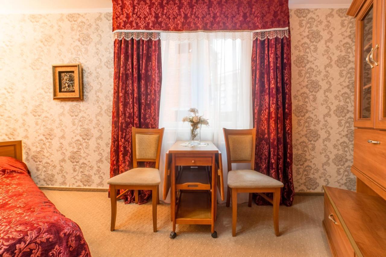 Hotel Premyer トラスコヴェッツ エクステリア 写真