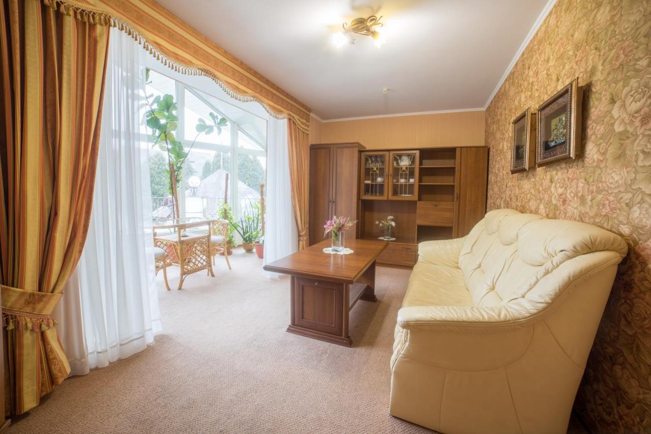 Hotel Premyer トラスコヴェッツ エクステリア 写真