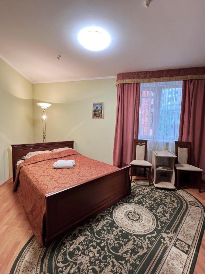 Hotel Premyer トラスコヴェッツ エクステリア 写真