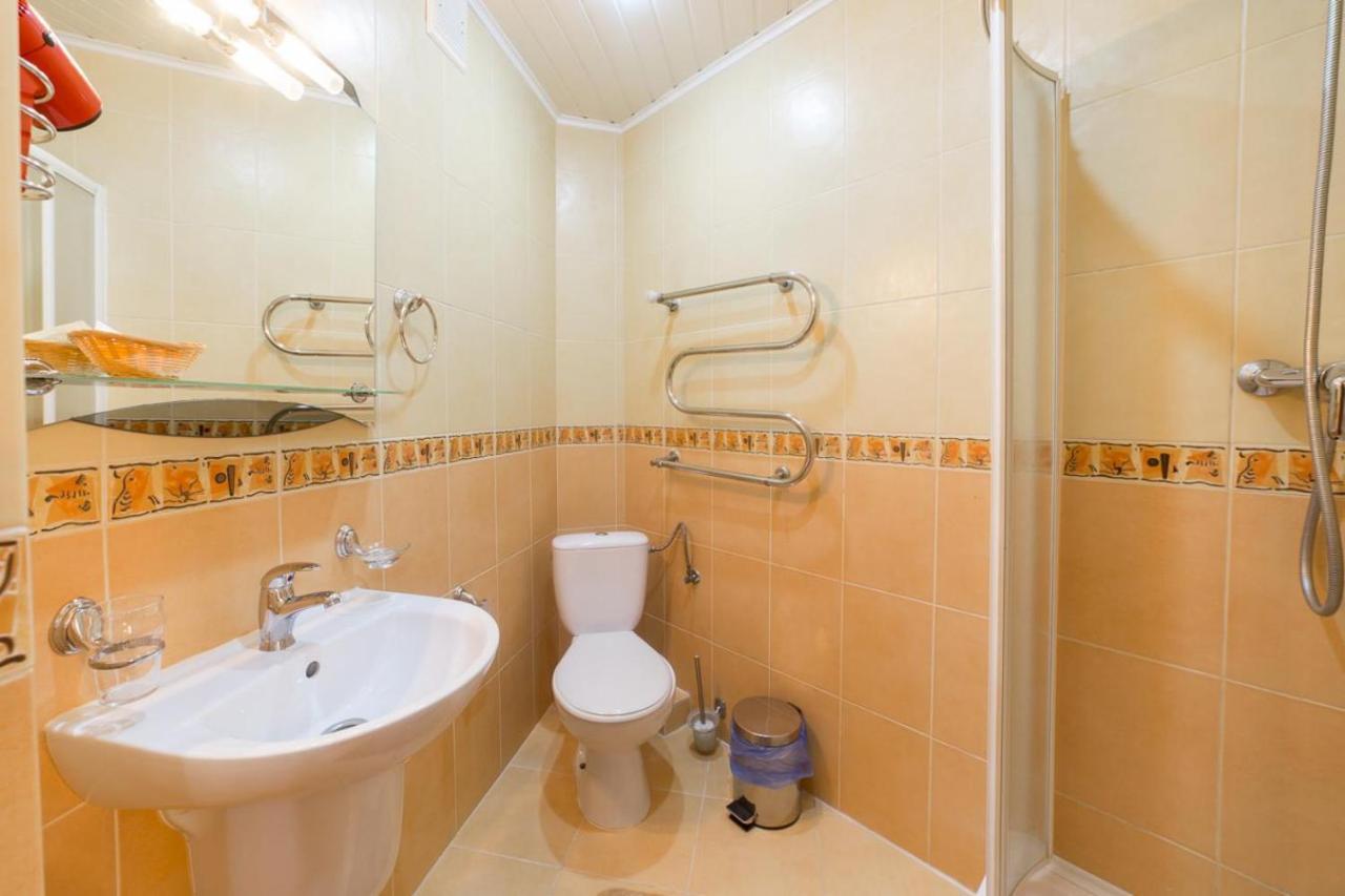 Hotel Premyer トラスコヴェッツ エクステリア 写真